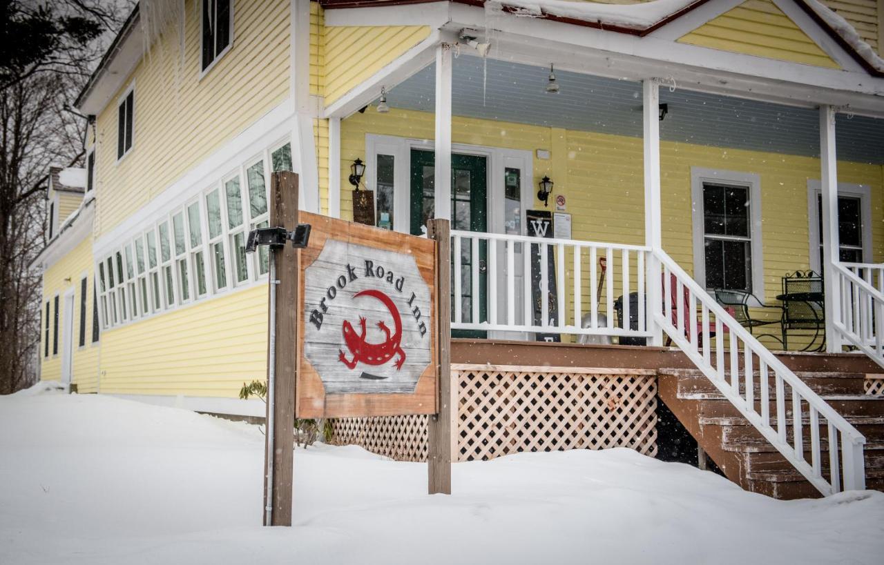 Brook Road Inn Goshen Экстерьер фото